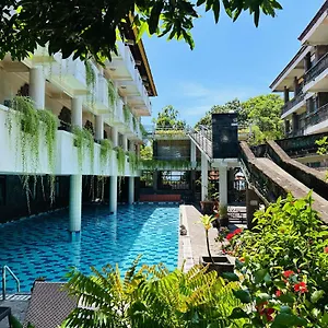Melasti Kuta & Spa Отель